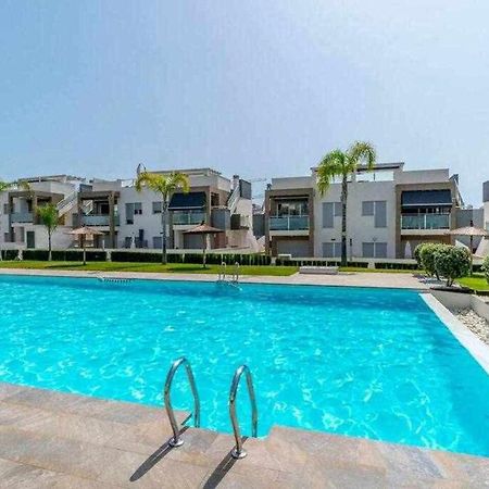 Espanhouse Caroline Bungalow Torrevieja Bagian luar foto