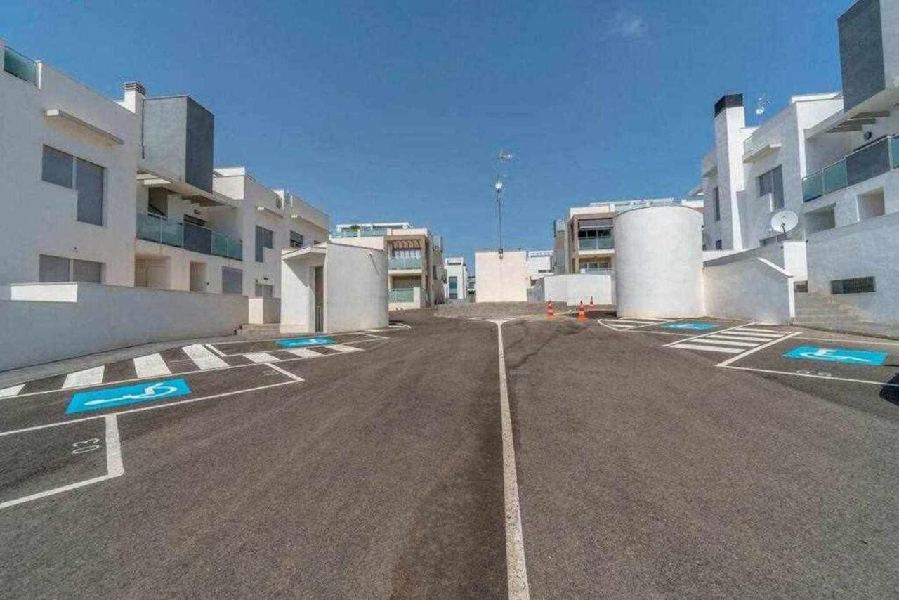 Espanhouse Caroline Bungalow Torrevieja Bagian luar foto