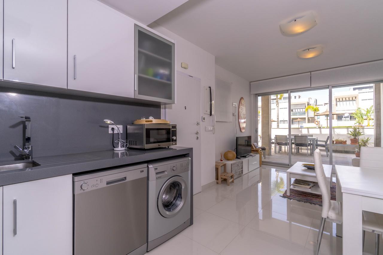 Espanhouse Caroline Bungalow Torrevieja Bagian luar foto